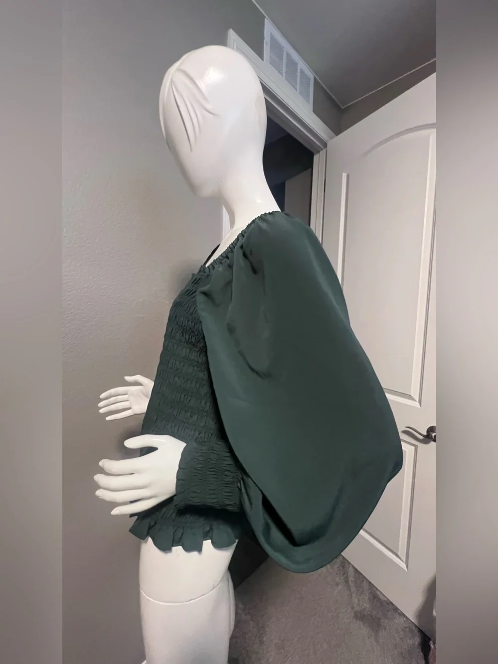 Madewell stylish dark